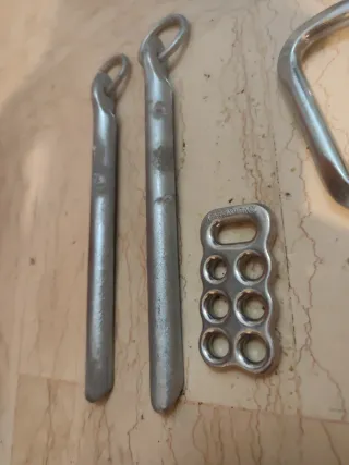 Lotto Arrampicata:Gong,ASAPnuo,Chiodi, Moschettoni