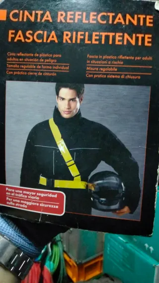 Impermeable moto nuevo Talla L regalo cinta reflec