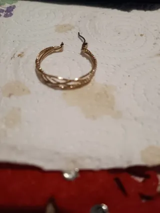 Orecchino donna bigiotteria dorato