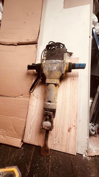 Martillo demoledor Bosch GSH 27 V potente