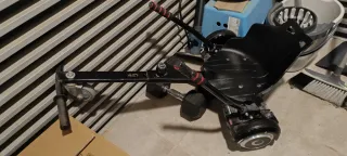 Hoverboard con asiento de coche