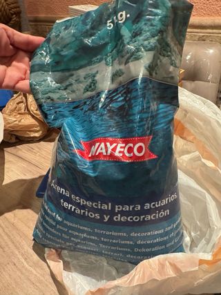 2 acuarios/gambarios completos.