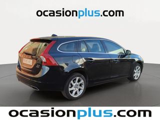 Volvo V60 D4 Momentum Auto 133 kW (181 CV)