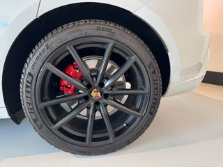 Macan GTS IVA DED. GARANTIA APPROVED FULL EQUIPE