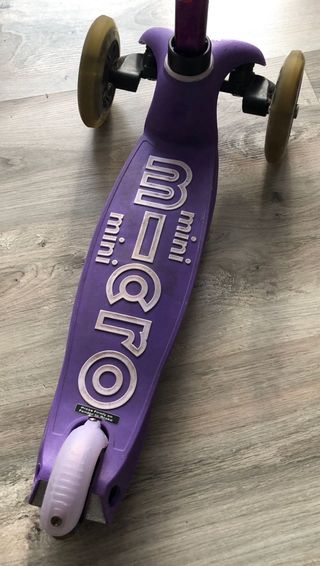 Patinete Micro Mini LED lila