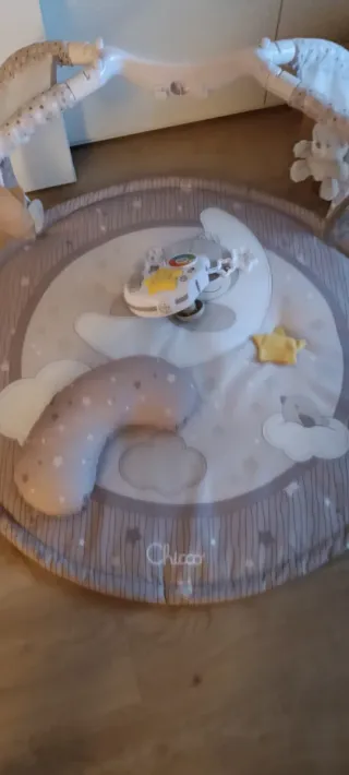 Gimnasio Bebé Chicco Enjoy Colours 3en1