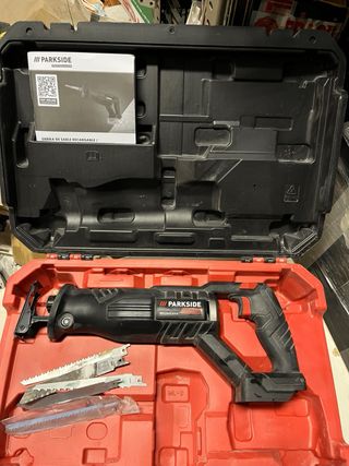 Sierra de sable Parkside