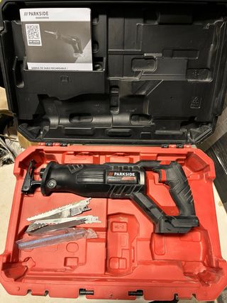 Sierra de sable Parkside