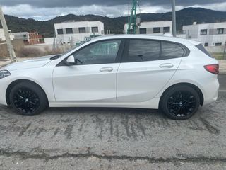 BMW F40 SERIE 1 -118D - AUOTO 8 VELO AÑO 2021