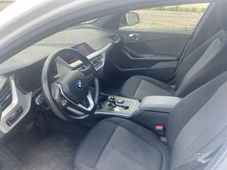 BMW F40 SERIE 1 -118D - AUOTO 8 VELO AÑO 2021