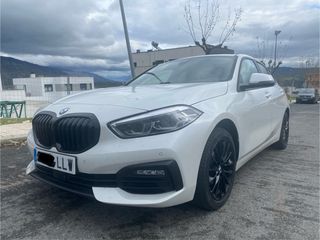 BMW F40 SERIE 1 -118D - AUOTO 8 VELO AÑO 2021