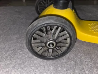 Patinete infantil 3 ruedas amarillo