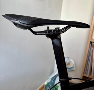 Sillín Pro Falcon Performance Negro