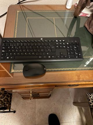 Teclado y Ratón HP Negro HP 230 inalámbrico