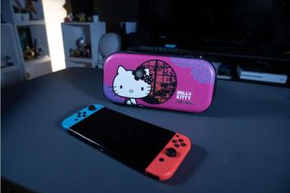 Custodia protettiva Hello Kitty per Nintendo Switch e Switch Lite