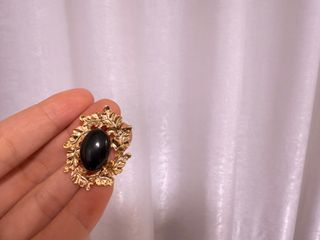 Pendientes vintage ovalados negros dorados