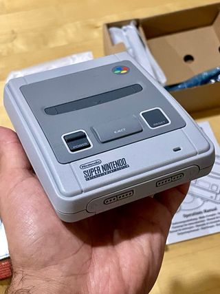 Super Nintendo Classic Mini Gris