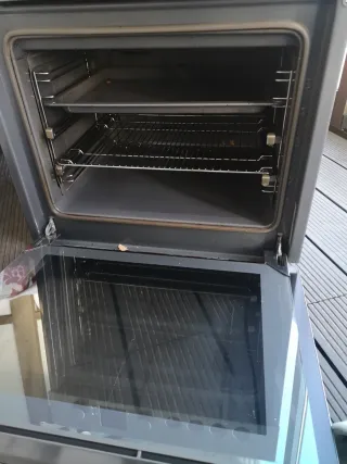 Horno y vitrocerámica Bosch