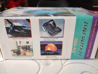 Torcia multifunzione con kit attrezzi