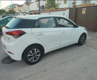 Hyundai i20 año 2018 pocos kilómetros