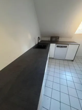 Cocina IKEA Negra y Blanca