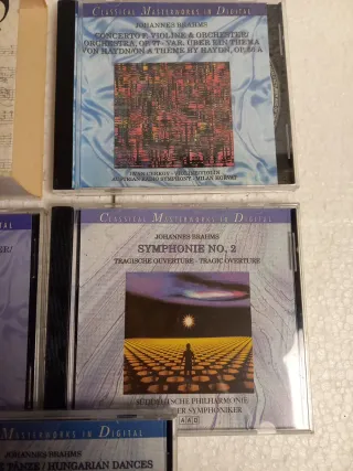 Caja 4 CDs Brahms Edition Clásica