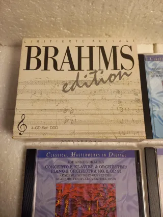 Caja 4 CDs Brahms Edition Clásica