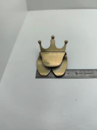 Pinza para billetes corona dorada