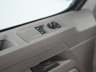 Volkswagen Caravelle 2.0 TDI 110CV Corta 9 plazas