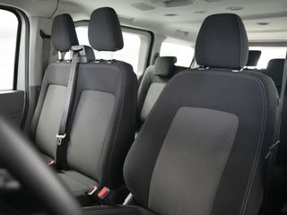 Volkswagen Caravelle 2.0 TDI 110CV Corta 9 plazas