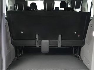 Volkswagen Caravelle 2.0 TDI 110CV Corta 9 plazas