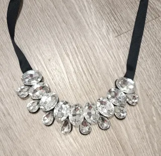 Collana donna con strass neri e argento