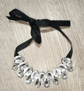 Collana donna con strass neri e argento