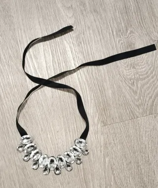 Collana donna con strass neri e argento