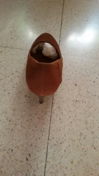 Zapatos de tacón marrones talla 36