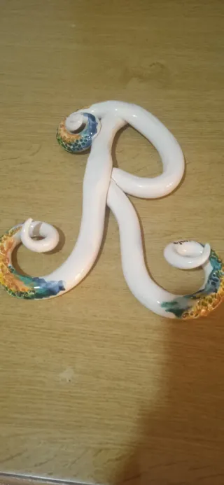 Lettera R decorativa