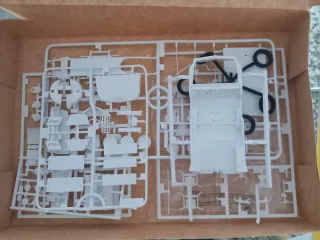 Maqueta Heller Citroën Mehari 1/24