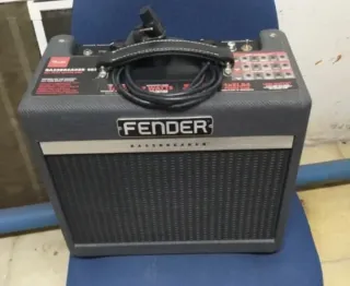 Amplificador  guitarra Fender Bassbreaker 007