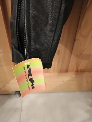 Chaqueta moto de cuero para mujer Talla M