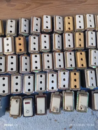 Lotto interruttori vintage