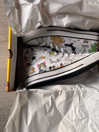 Converse x Tom & Jerry 85 Aniversario