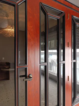 4 Puertas de Madera con Cristal