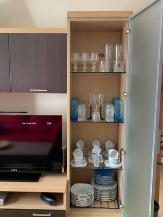 Mueble modular salón madera y cristal