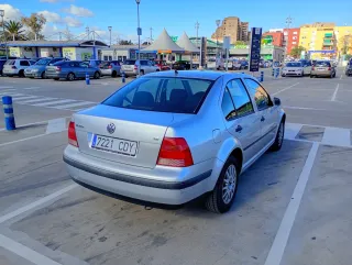 Volkswagen Bora 2003