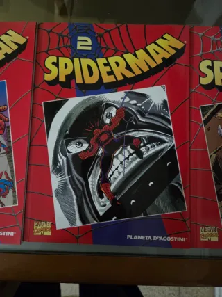 Spiderman. Coleccionable rojo