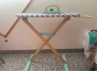 Tabla de planchar de madera infantil