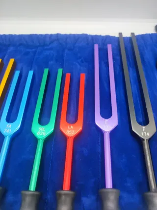 Set 9 Diapasoni Solfeggio Colorati