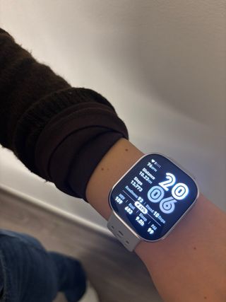 Reloj Amazfit Bip 6 Beige/Dorado