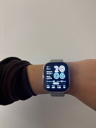 Reloj Amazfit Bip 6 Beige/Dorado