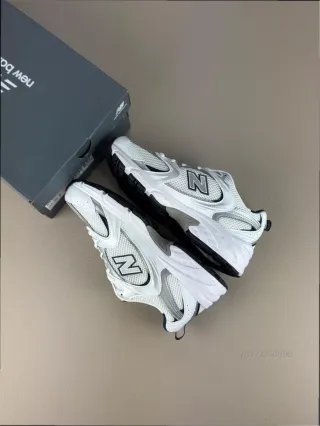 New Balance 530 Blanco Plata Marino